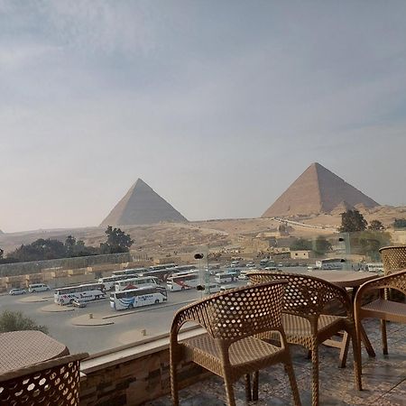 Хостел Anubis Kingdom Pyramids Kafrat al Jabal Экстерьер фото