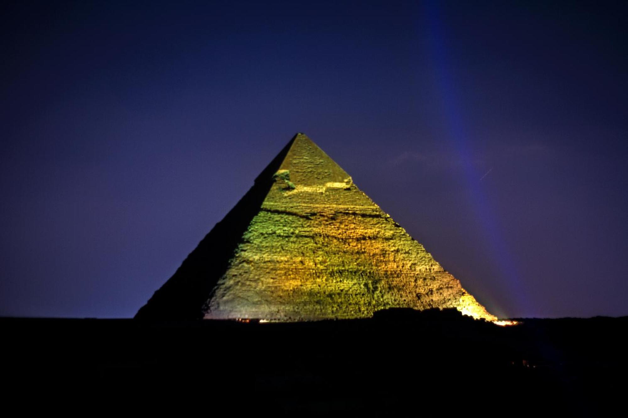 Хостел Anubis Kingdom Pyramids Kafrat al Jabal Экстерьер фото